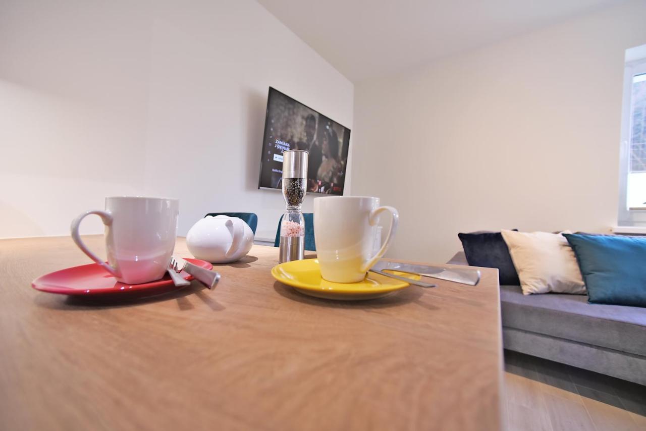 Apartamenty Sjesta River Kudowa-Zdrój Exteriör bild